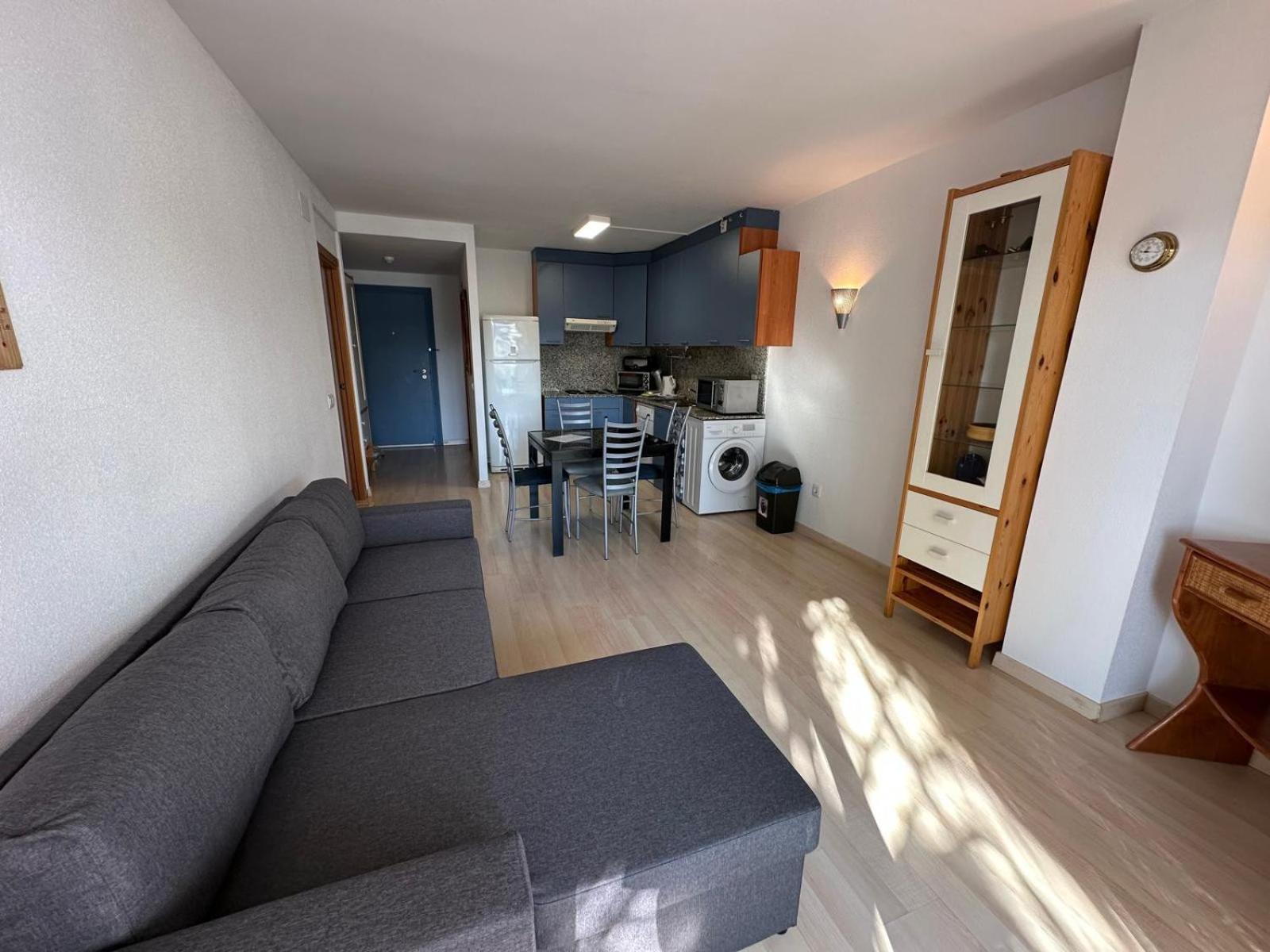 Bonito Piso En Roses Con Piscina Y Parking Av-66 Apartment Exterior photo